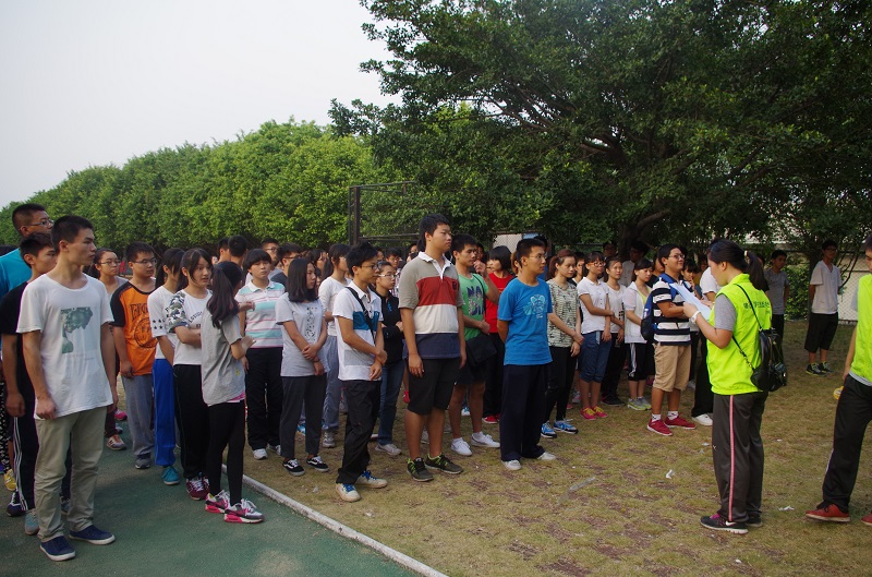 学院团委学生会 “钢铁是怎样炼成的”魔鬼训练顺利开训